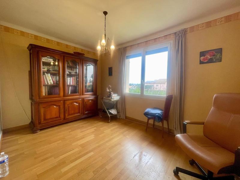 Maison - 143 m² - 6 pièces