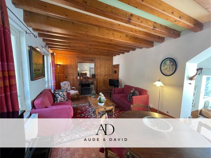 Maison - 229 m² - 10 pièces