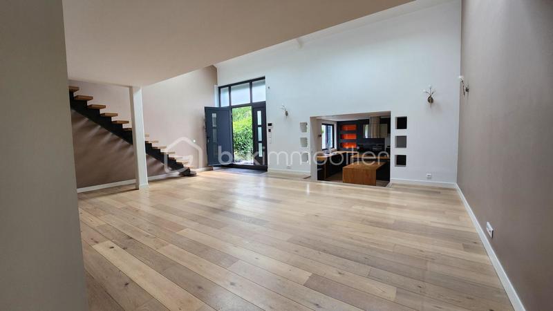 Maison d'architecte - 125 m² - 4 pièces