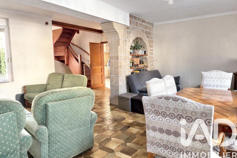 Maison - 169 m² - 6 pièces