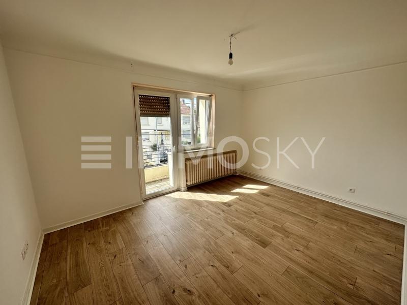 Immeuble - 210 m² - 12 pièces