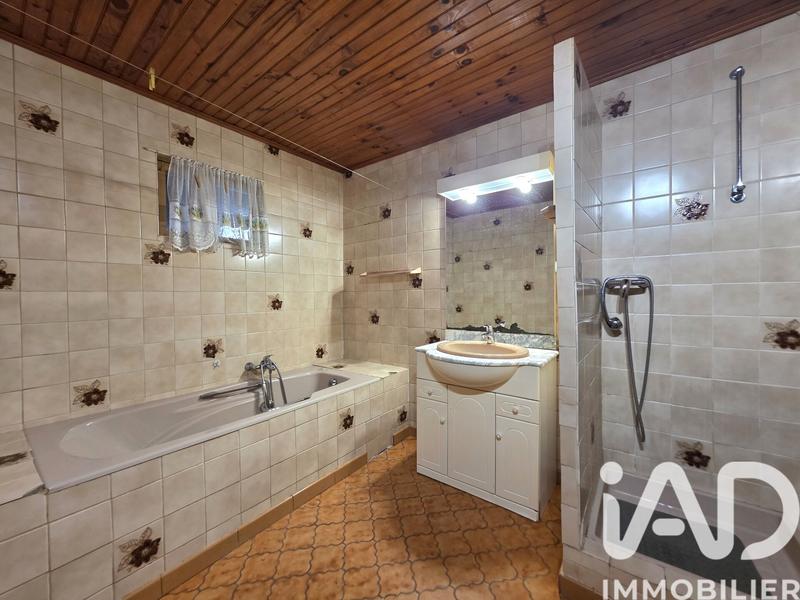 Maison de village - 130 m² - 6 pièces