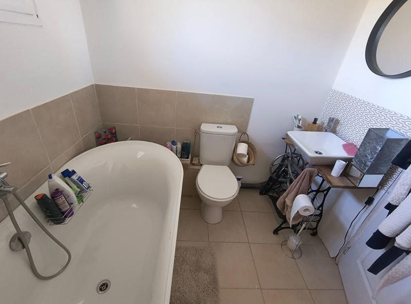 Maison - 203 m² - 8 pièces