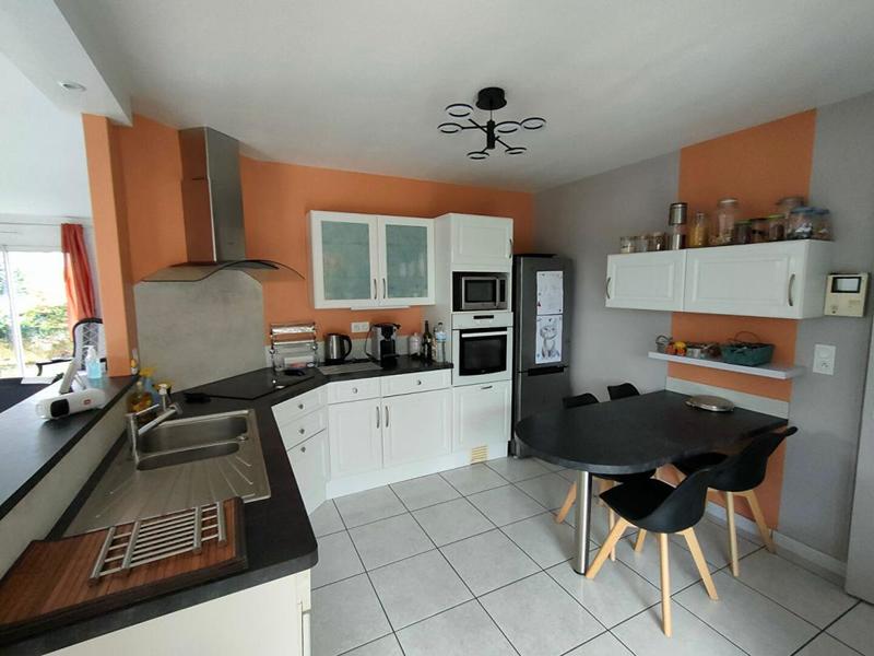 Maison - 103 m² - 5 pièces