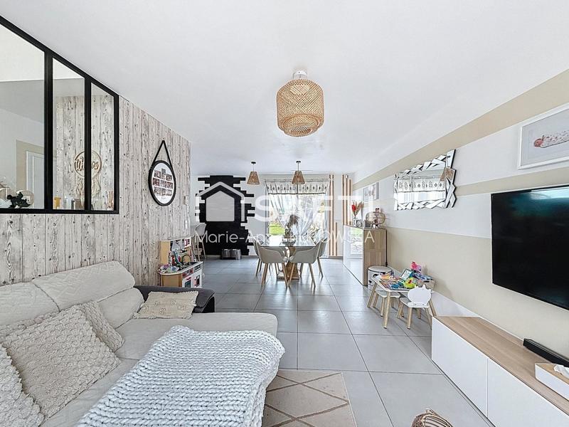 Maison - 122 m² - 6 pièces