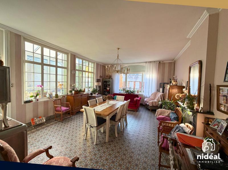 Maison - 118 m² - 6 pièces