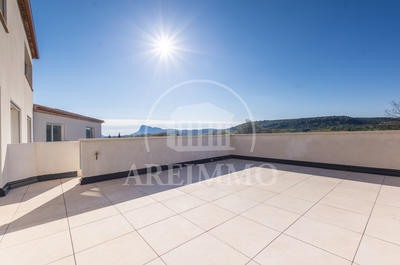 Maison - 160 m² - 4 pièces