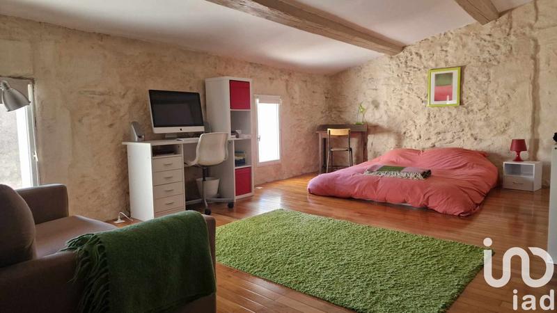 Maison - 210 m² - 5 pièces