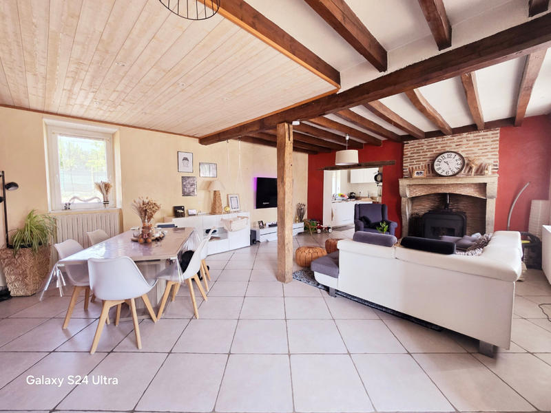 Maison - 184 m² - 7 pièces