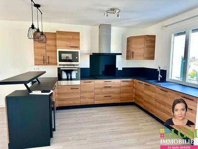 Appartement - 75 m² - 4 pièces