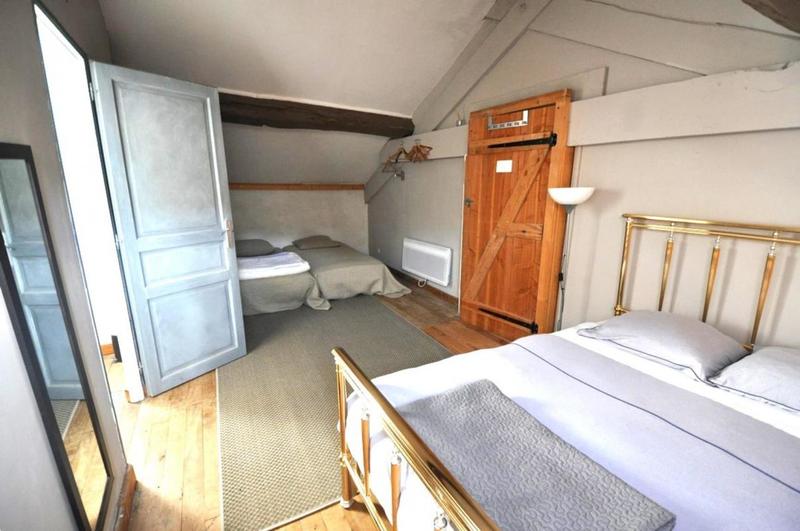 Maison en pierre - 80 m² - 4 pièces