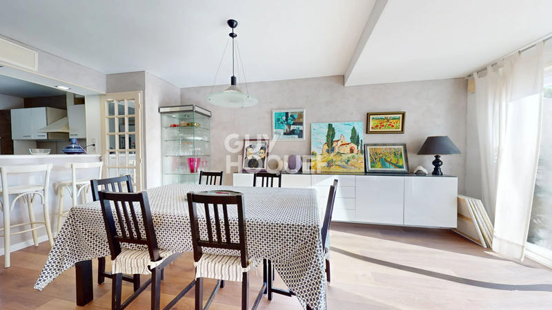 Maison - 105 m² - 5 pièces