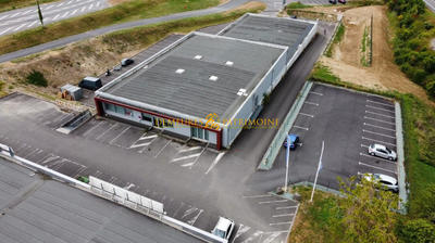 Local d'activités - 797 m²
