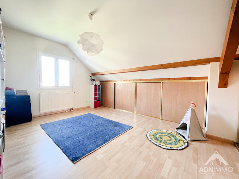 Maison - 170 m² - 6 pièces