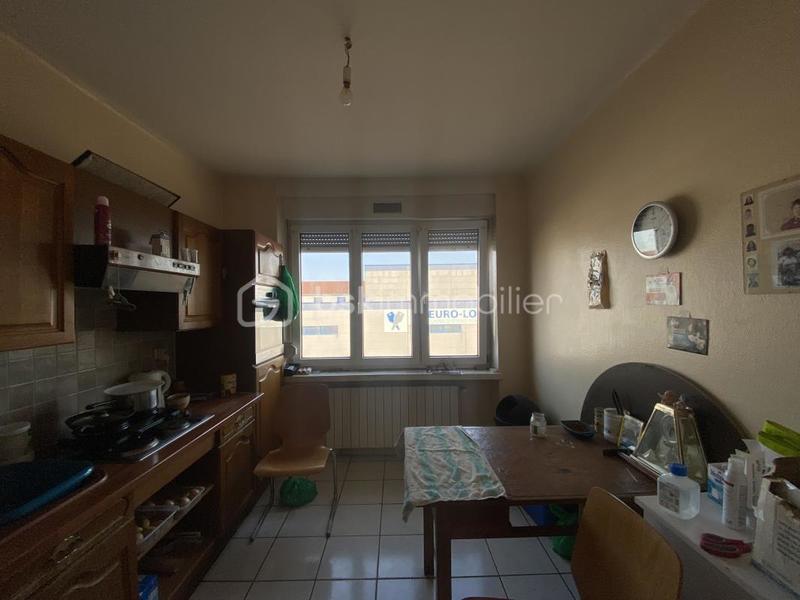 Immeuble - 300 m² - 13 pièces