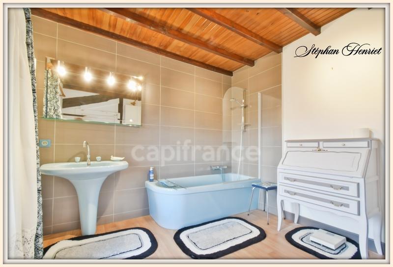 Maison de village - 209 m² - 6 pièces