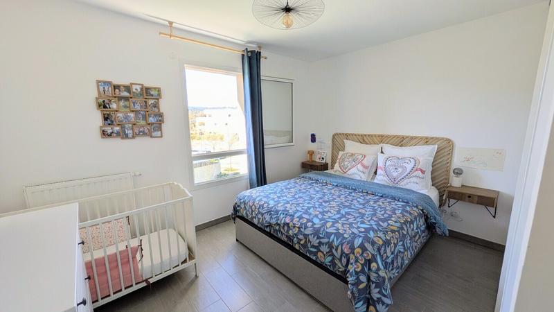 Appartement - 79 m² - 3 pièces