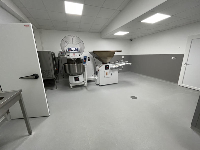 Immeuble - 6 300 m² - 1 pièce