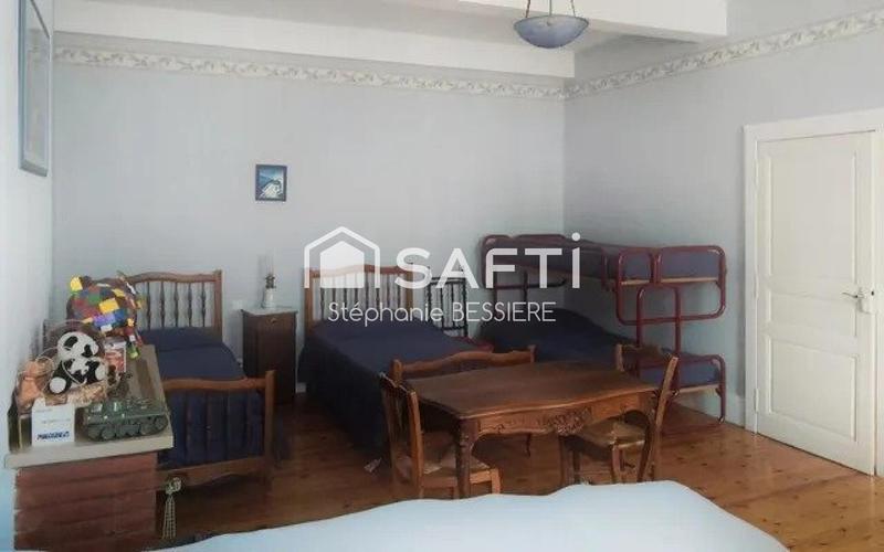 Maison - 187 m² - 6 pièces