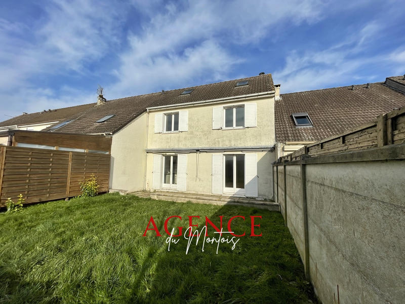 Maison - 100 m² - 6 pièces