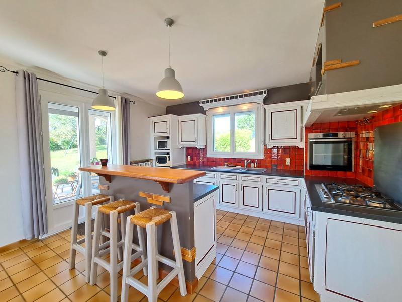 Maison - 190 m² - 6 pièces