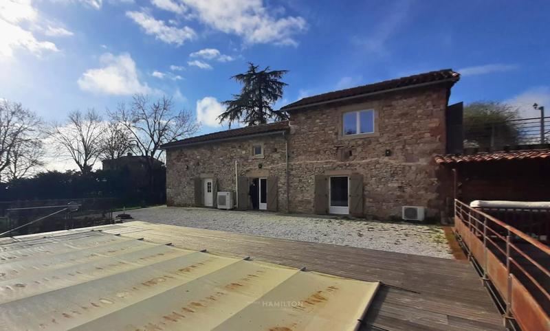 Maison - 140 m² - 4 pièces