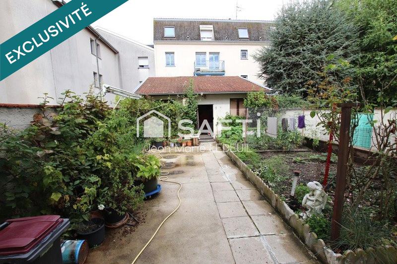 Maison de ville - 114 m² - 8 pièces