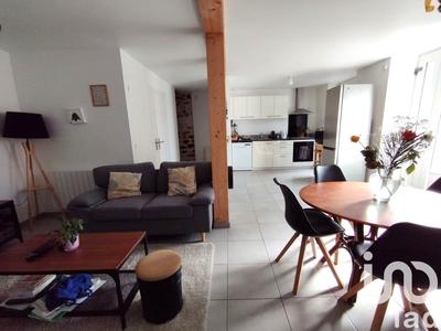 Maison - 98 m² - 5 pièces