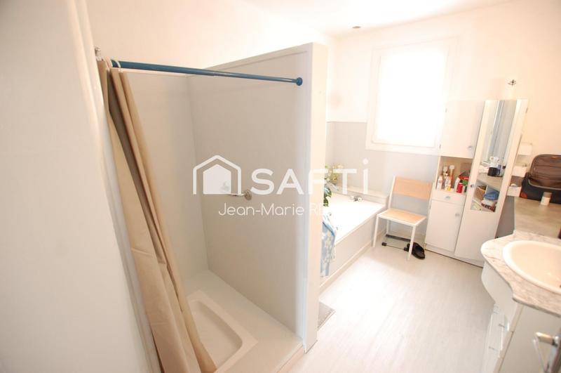 Maison - 138 m² - 5 pièces