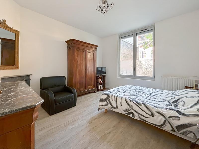 Appartement bourgeois - 113 m² - 5 pièces