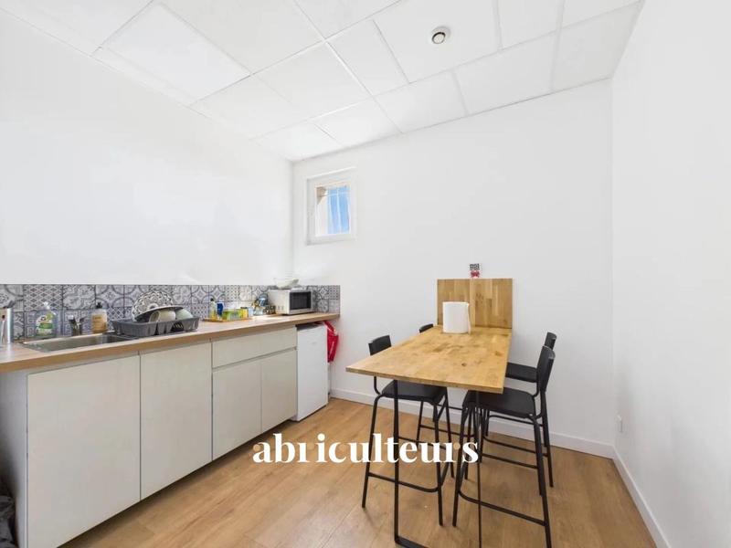 Local commercial - 295 m²