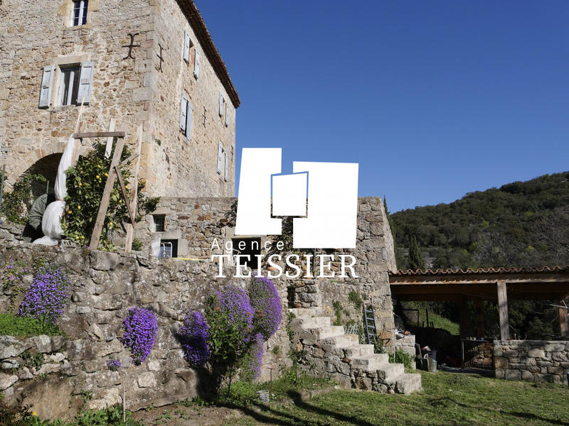 Mas - 130 m² - 6 pièces