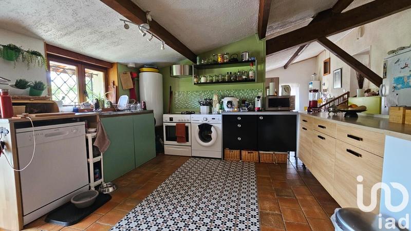 Maison - 290 m² - 12 pièces