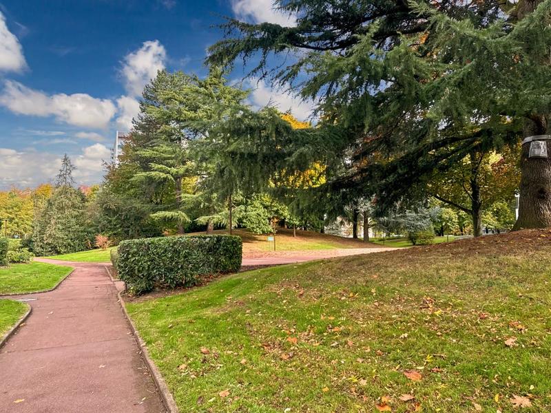 Appartement - 75 m² - 4 pièces