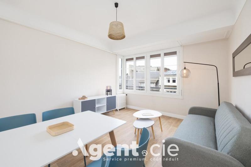 Appartement - 60 m² - 3 pièces