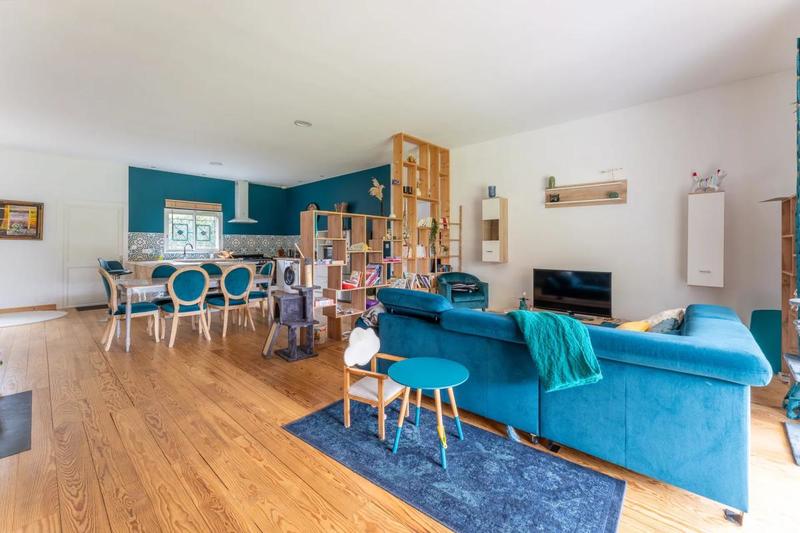 Maison - 140 m² - 5 pièces