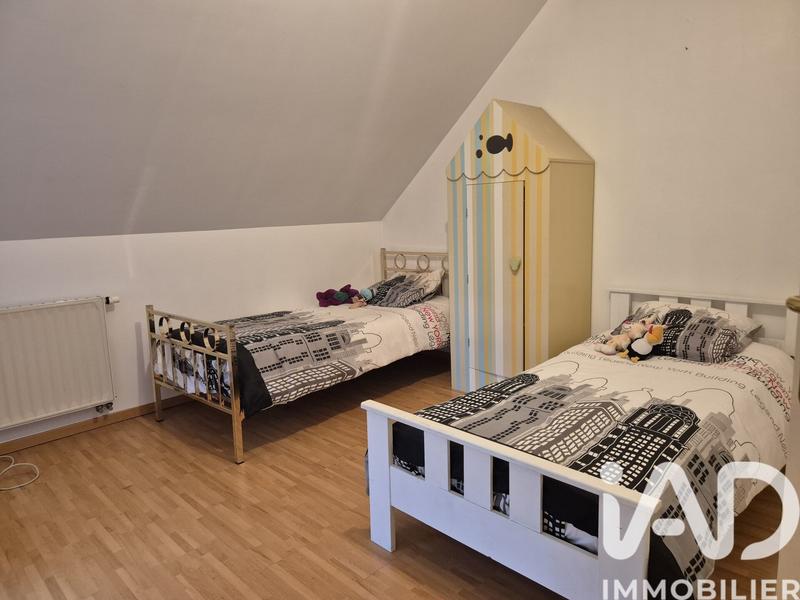 Maison - 140 m² - 8 pièces