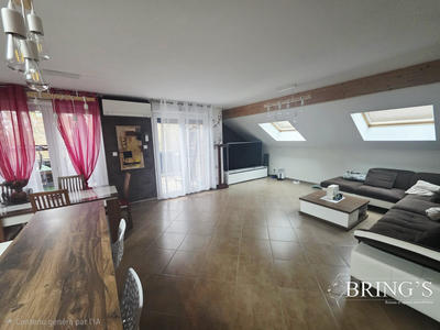 Appartement - 120 m² - 5 pièces