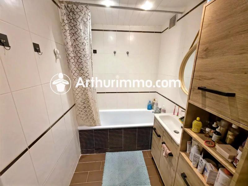 Appartement - 82 m² - 4 pièces