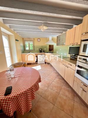 Maison - 128 m² - 5 pièces