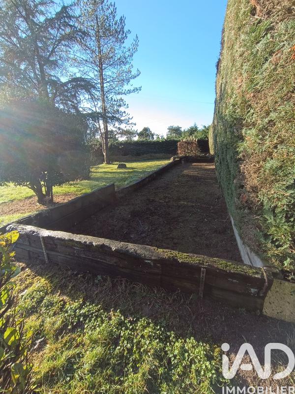 Maison - 92 m² - 6 pièces