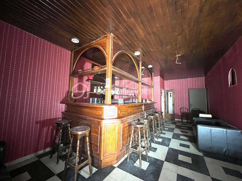 Local commercial - 45 m² - 1 pièce