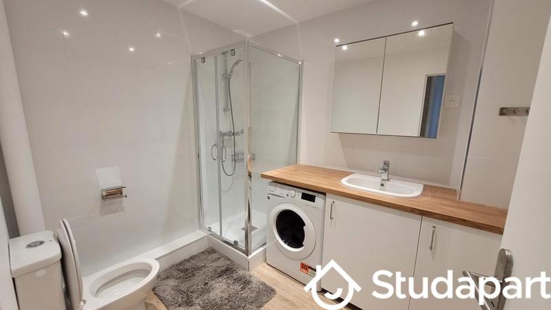 Chambre - 17 m² - 1 pièce