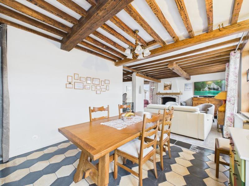 Maison - 140 m² - 6 pièces