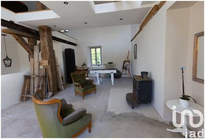 Maison - 546 m² - 13 pièces