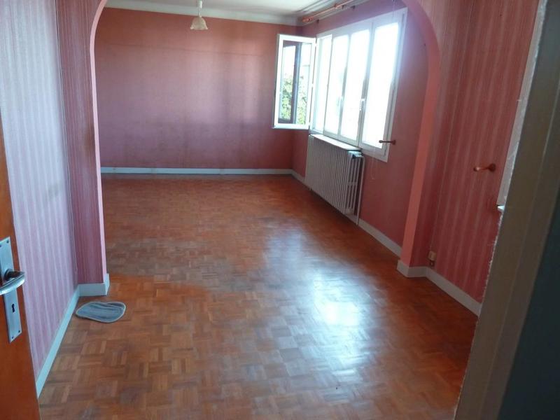 Maison - 77 m² - 5 pièces