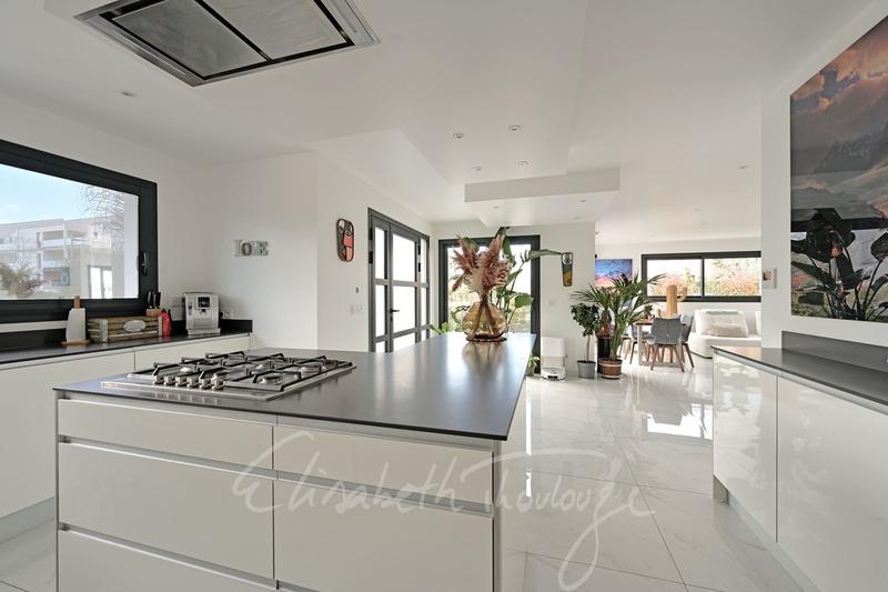 Maison - 118 m² - 5 pièces