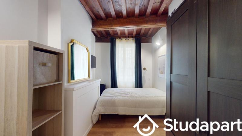 Chambre - 11 m² - 1 pièce