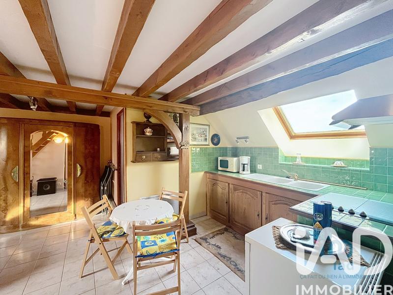 Maison - 155 m² - 9 pièces