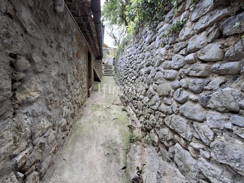 Maison en pierre - 87 m² - 4 pièces